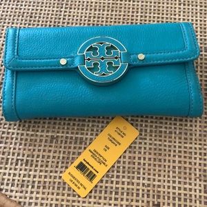 Tory Burch Amanda Wallet